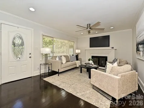 1913 Optimist Lane Charlotte NC 28205