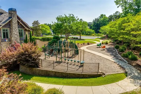 7017 Treetop Court York SC 29745