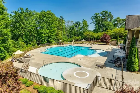 7017 Treetop Court York SC 29745