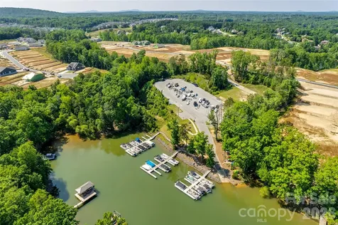 7017 Treetop Court York SC 29745
