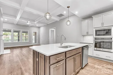 13413 Cozy Court Charlotte NC 28215