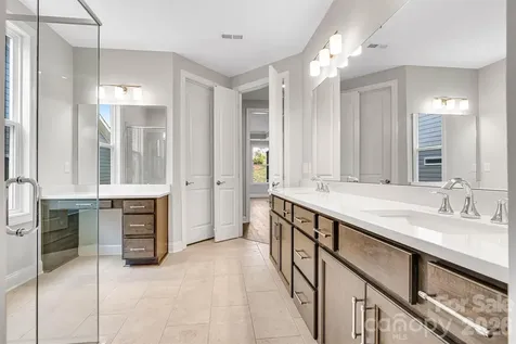 13413 Cozy Court Charlotte NC 28215
