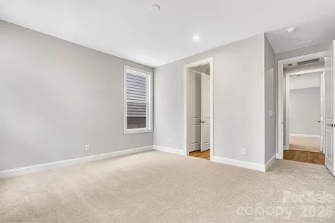 13413 Cozy Court Charlotte NC 28215