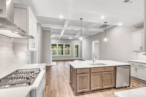13413 Cozy Court Charlotte NC 28215