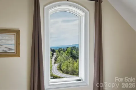 1638 Johns Ridge Parkway Lenoir NC 28645
