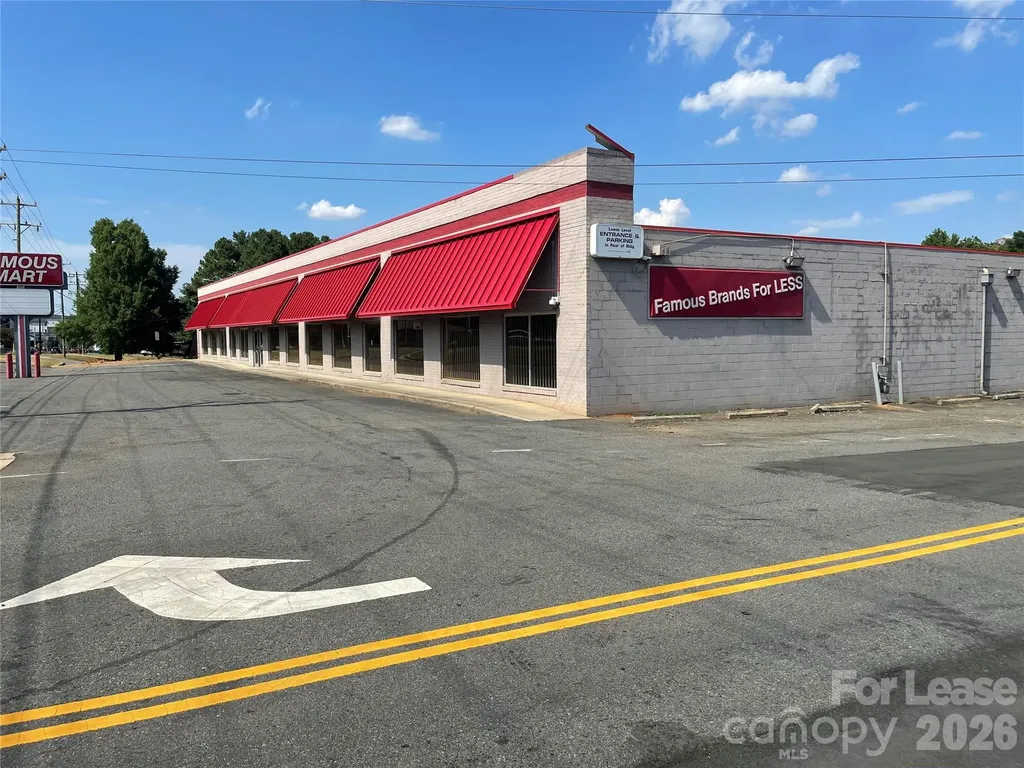 6600 N Tryon Street Charlotte NC 28213