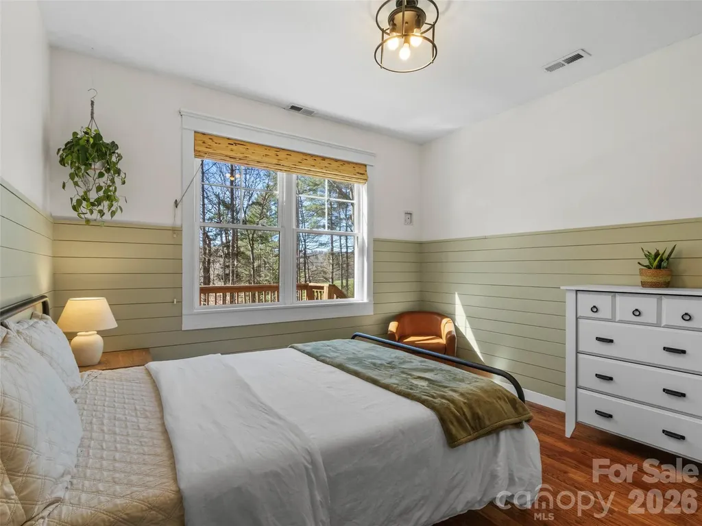 80 Mckenzie Drive Marshall NC 28753