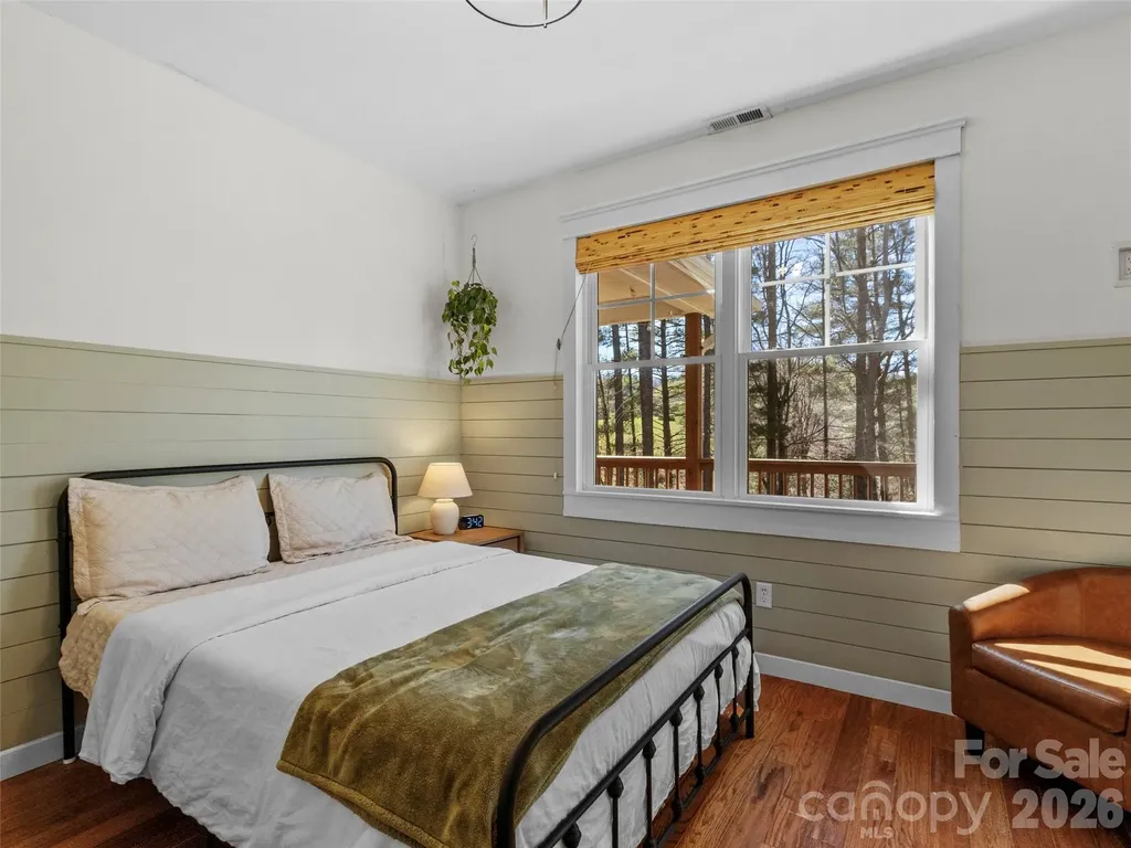 80 Mckenzie Drive Marshall NC 28753