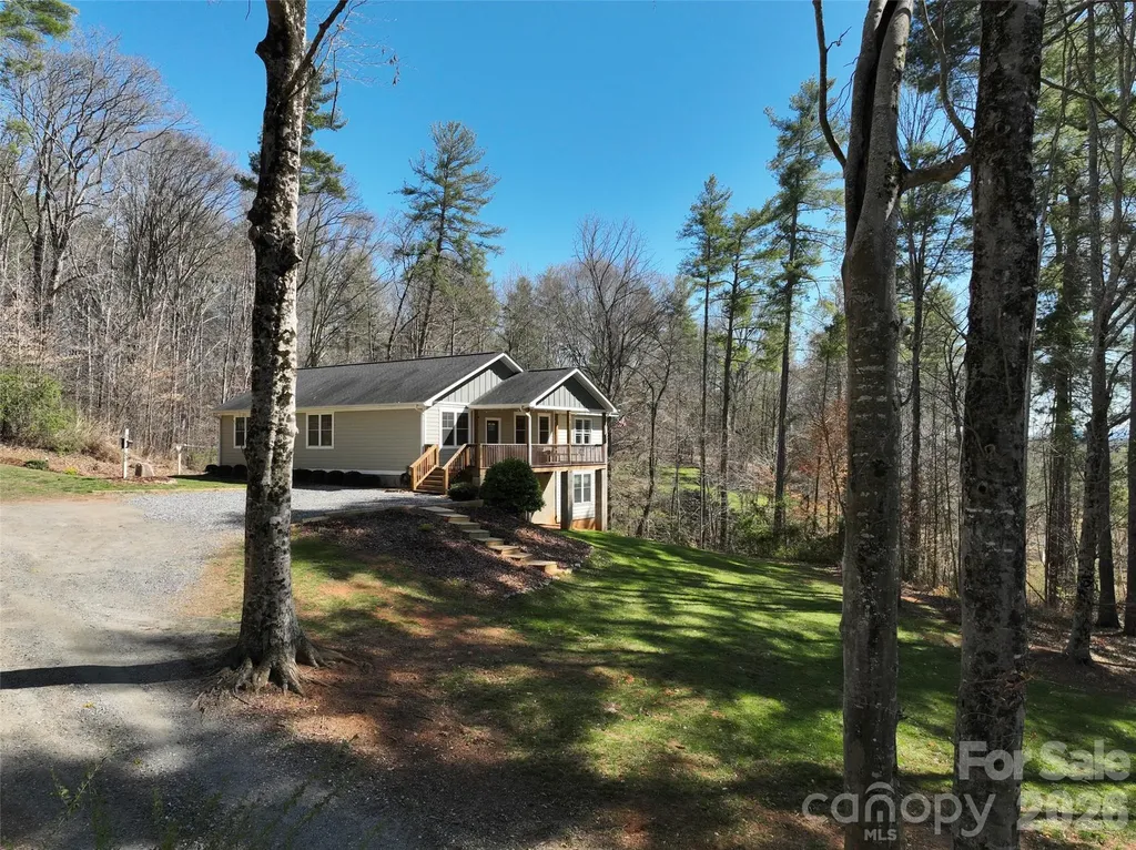 80 Mckenzie Drive Marshall NC 28753