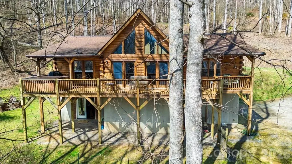675 Forest Valley Road Sylva NC 28779