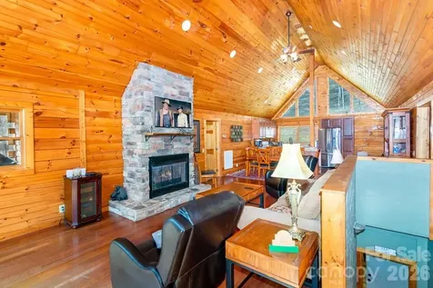 675 Forest Valley Road Sylva NC 28779