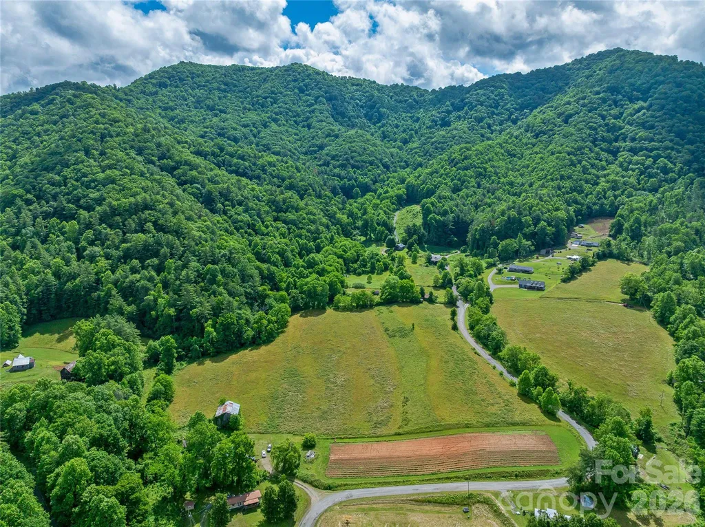 330 Tilson Branch Road Marshall NC 28753