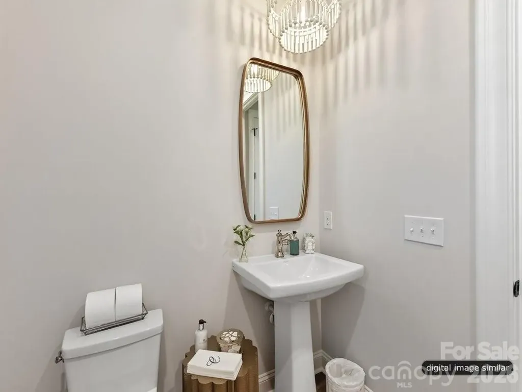 3137 Country Club Drive Charlotte NC 28205