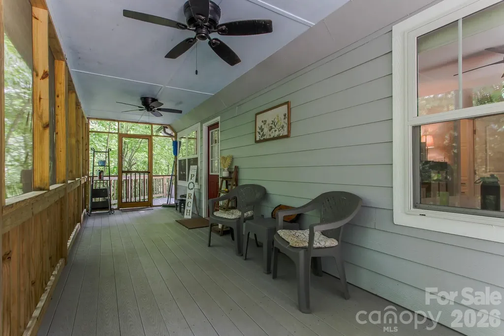 292 Wolf Creek Heights Almond NC 28702