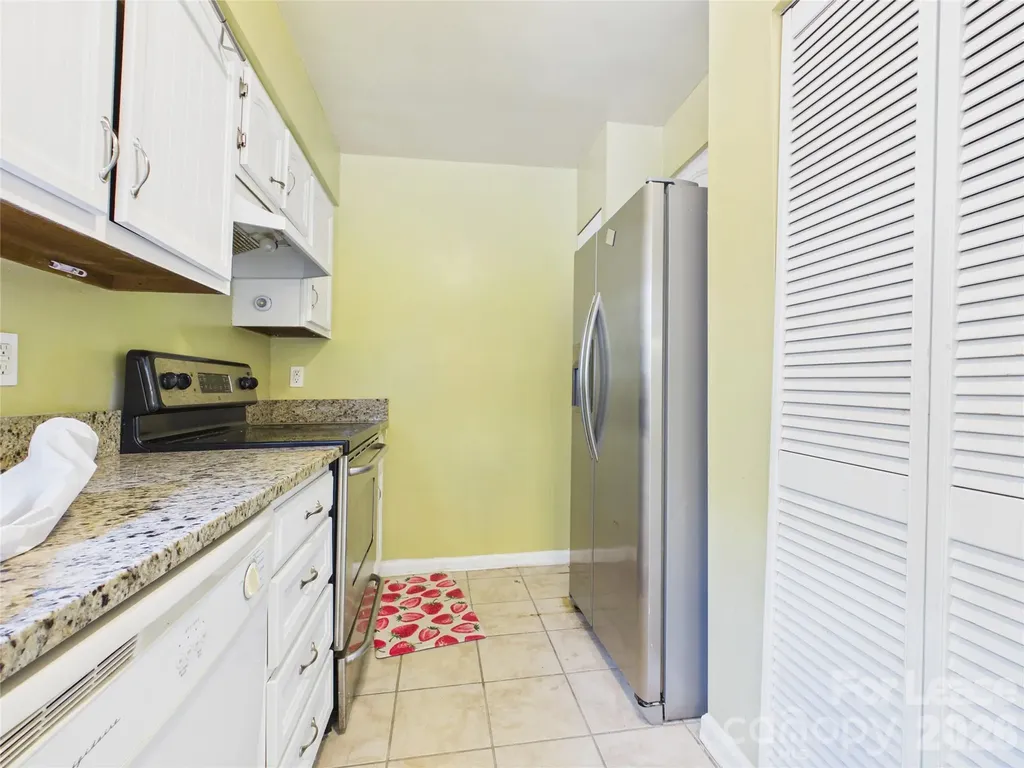 8811 Hunter Ridge Drive Charlotte NC 28226