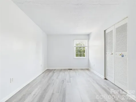 8811 Hunter Ridge Drive Charlotte NC 28226