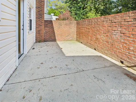 8811 Hunter Ridge Drive Charlotte NC 28226