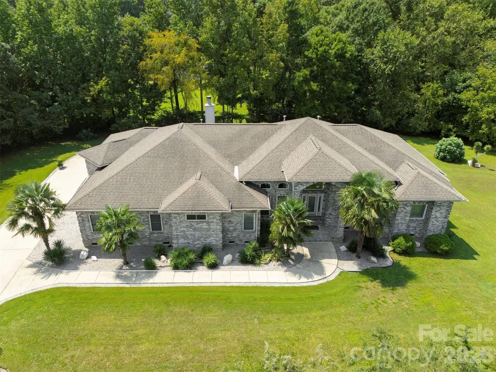 9535 Potter Road Matthews NC 28104