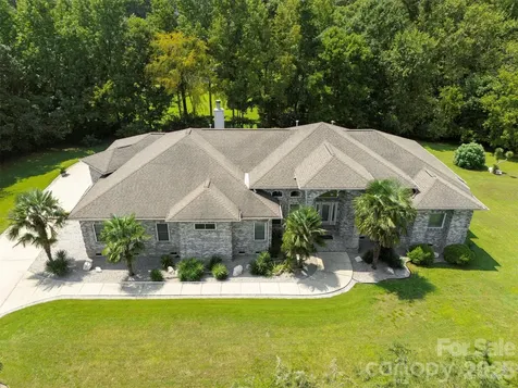 9535 Potter Road Matthews NC 28104