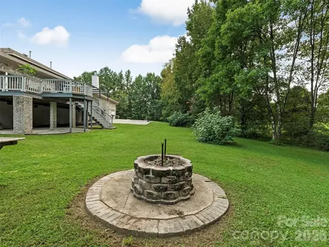 9535 Potter Road Matthews NC 28104