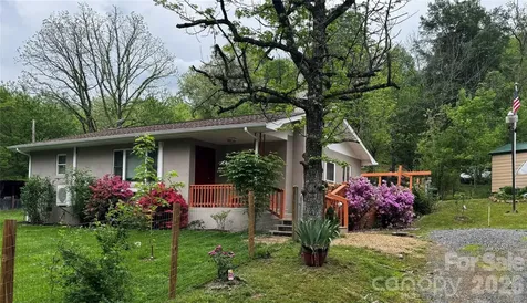 450 W Piney Mountain Road Whittier NC 28789