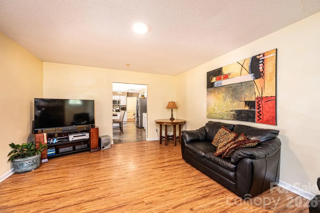 70 Sienna Drive Hickory NC 28601