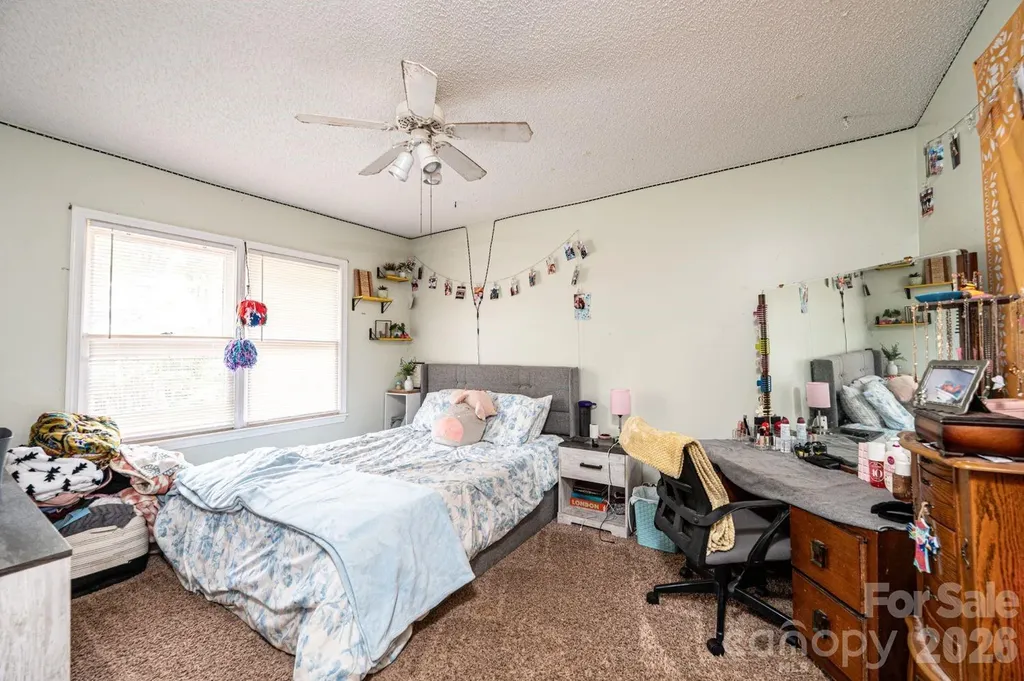 70 Sienna Drive Hickory NC 28601