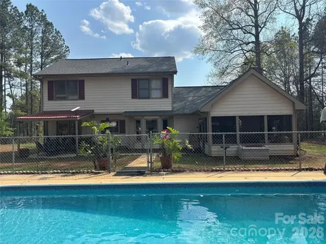 70 Sienna Drive Hickory NC 28601