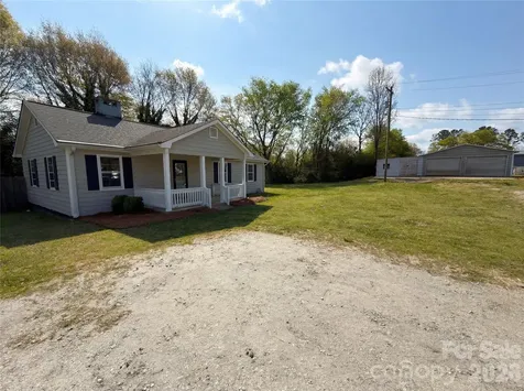1114 Grace Avenue Lancaster SC 29720