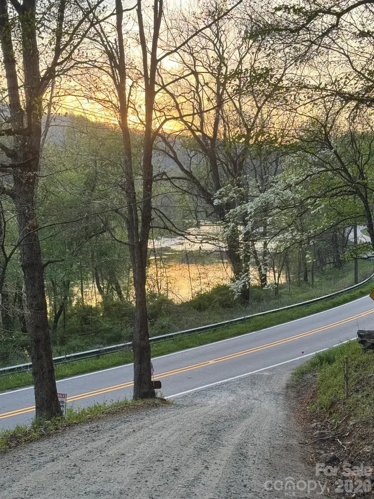 315 N River Road Sylva NC 28779