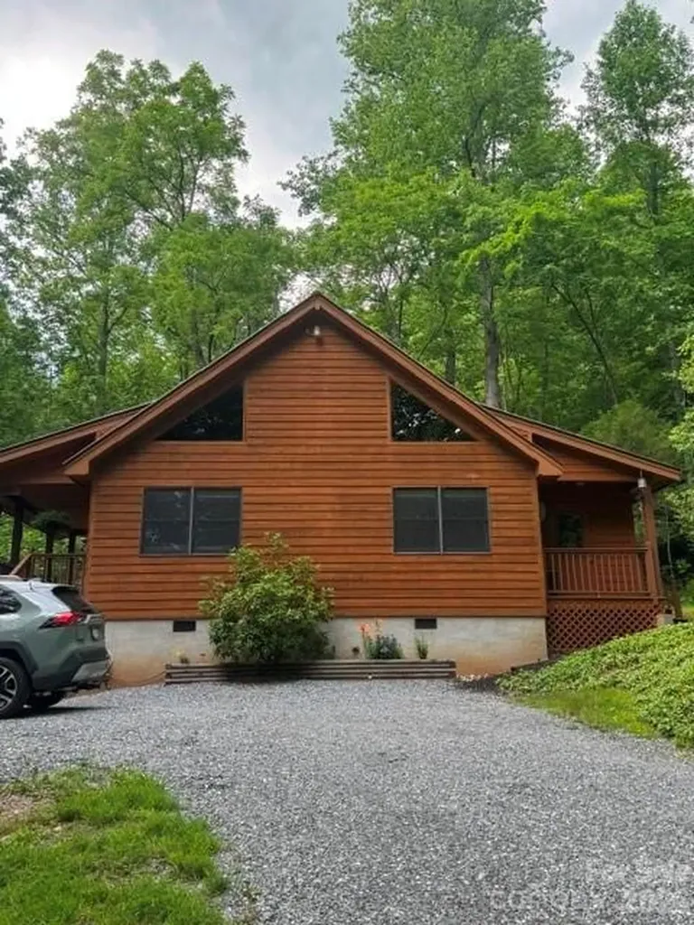 315 N River Road Sylva NC 28779