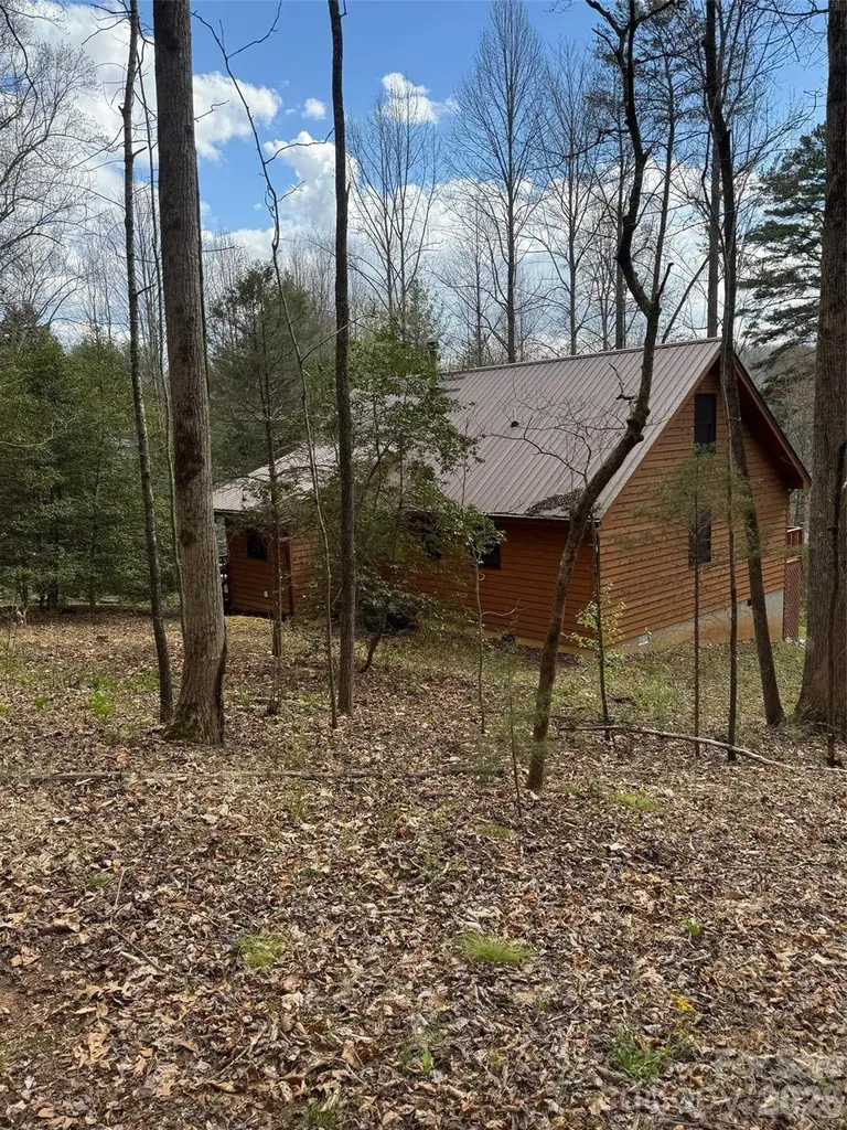 315 N River Road Sylva NC 28779