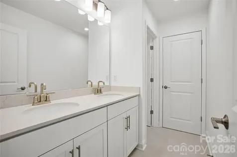 13911 Penbury Lane Charlotte NC 28278