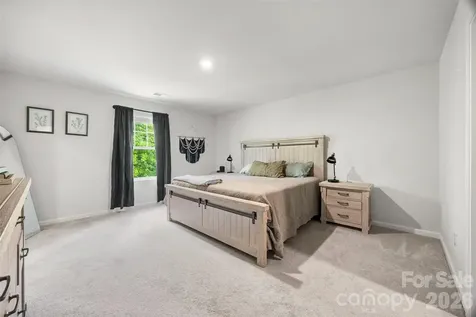 2742 Oldfield Drive Monroe NC 28110