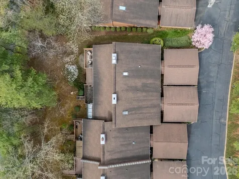 504 Woodfield Drive Asheville NC 28803