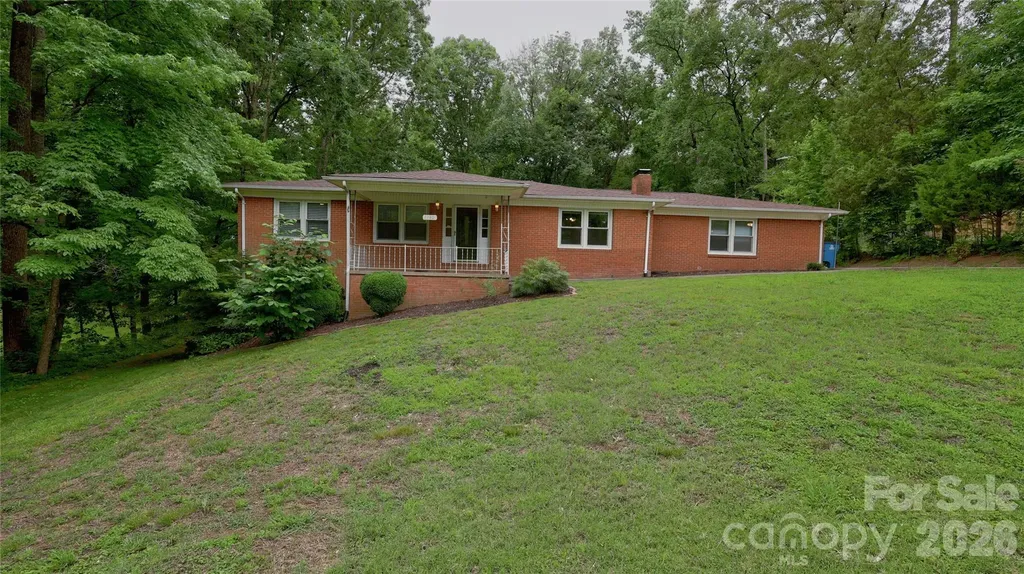 1130 Allman Extension Mount Pleasant NC 28124