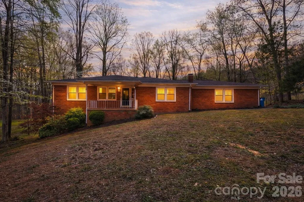 1130 Allman Extension Mount Pleasant NC 28124