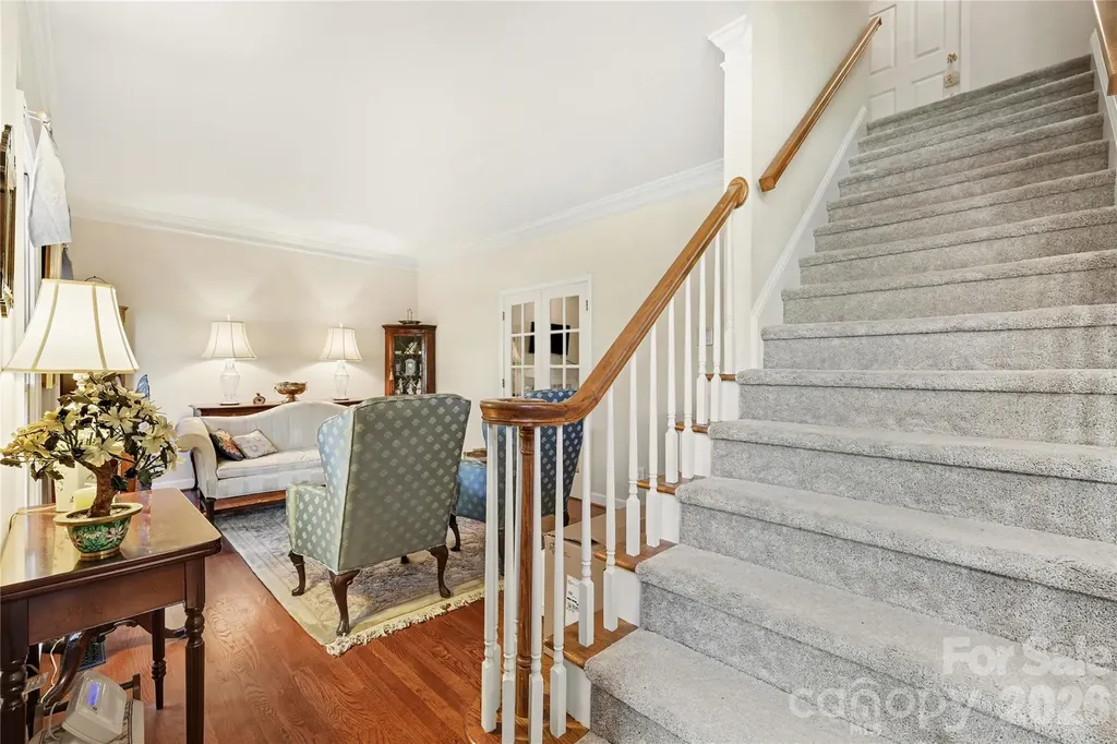 5005 Mayberry Lane Winston Salem NC 27106