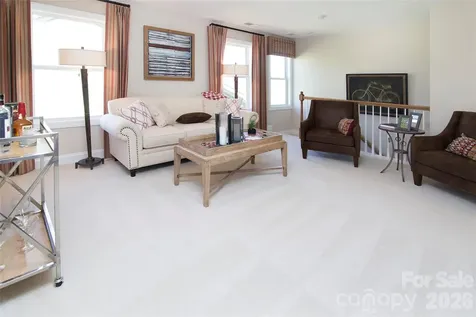8941 Silver Springs Court Charlotte NC 28215
