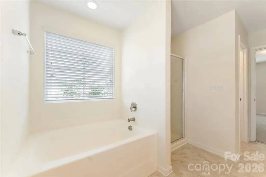 609 Oak Forest Lane Salisbury NC 28146