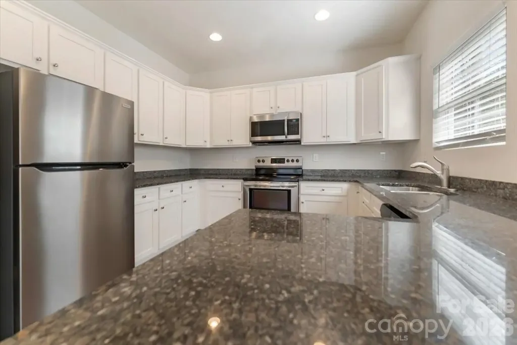 609 Oak Forest Lane Salisbury NC 28146