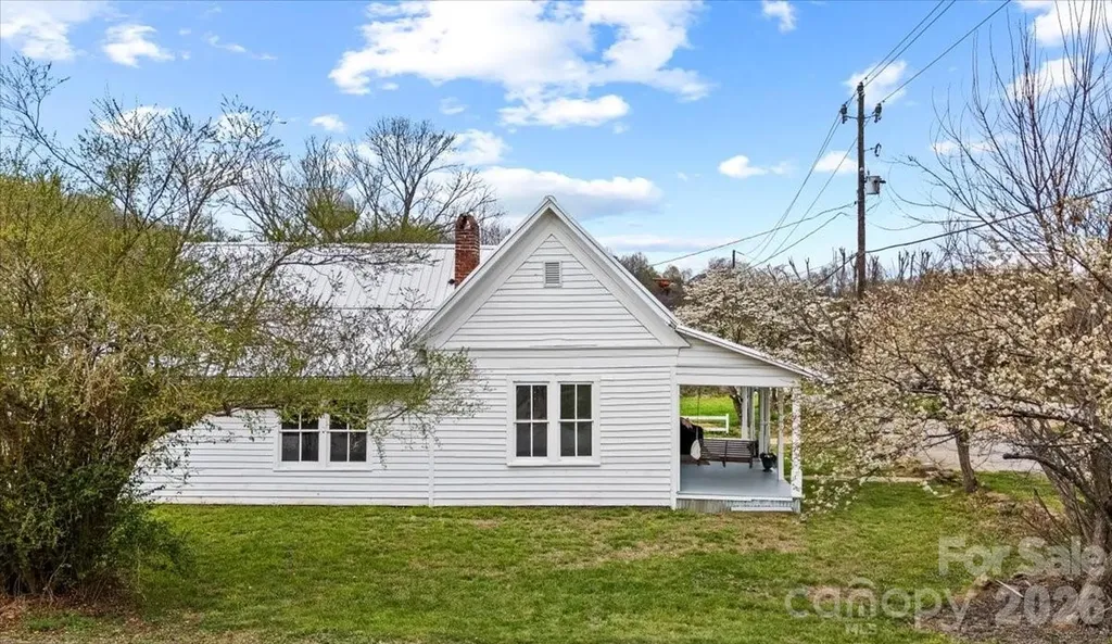 1623 Barnardsville Highway Barnardsville NC 28709