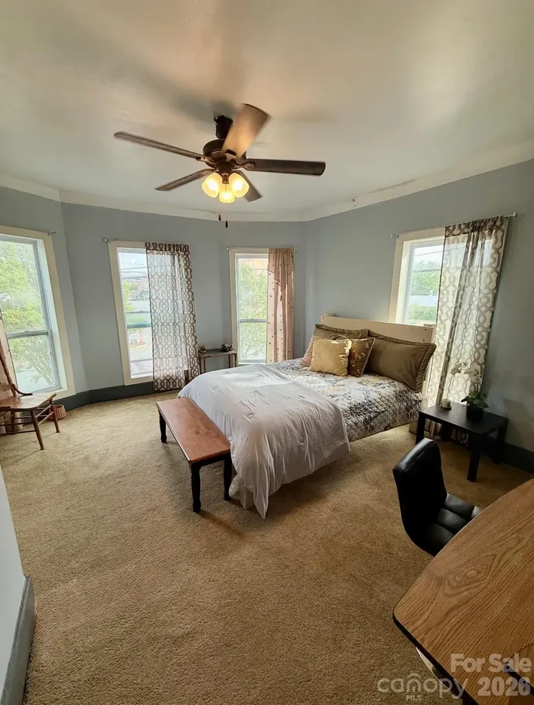 418 S Yadkin Avenue Spencer NC 28159