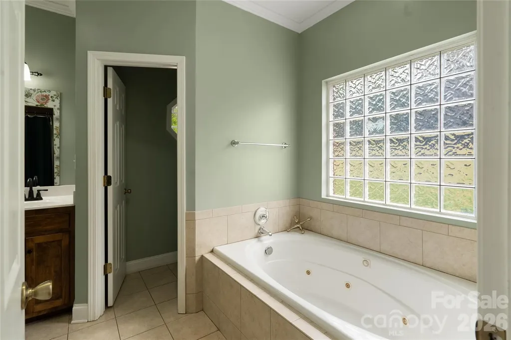 2472 Genelia Drive Claremont NC 28610