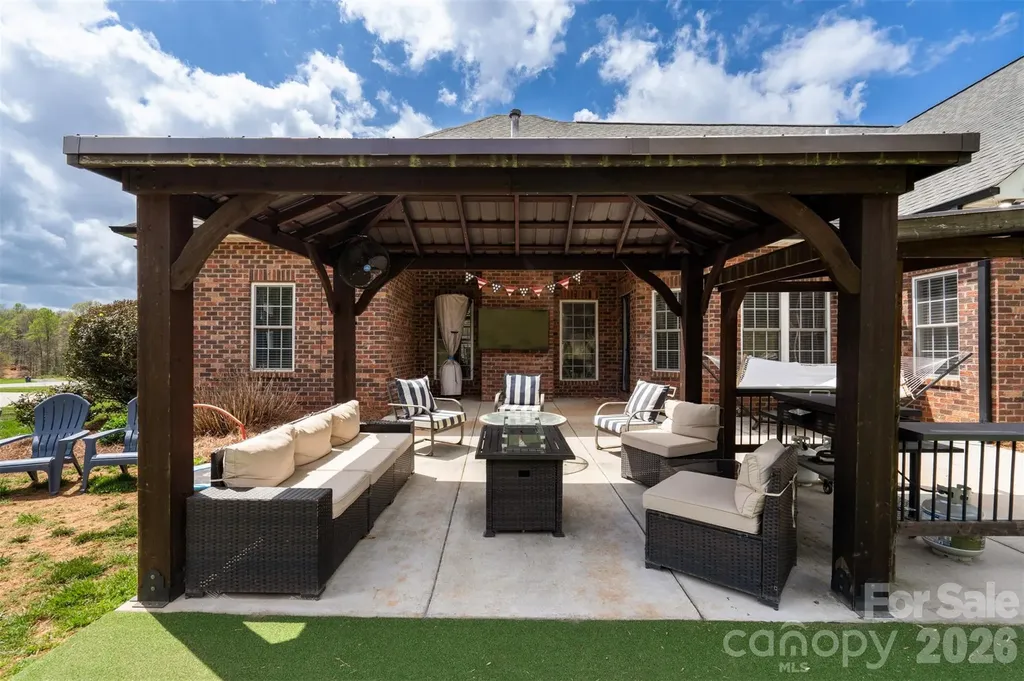 2472 Genelia Drive Claremont NC 28610