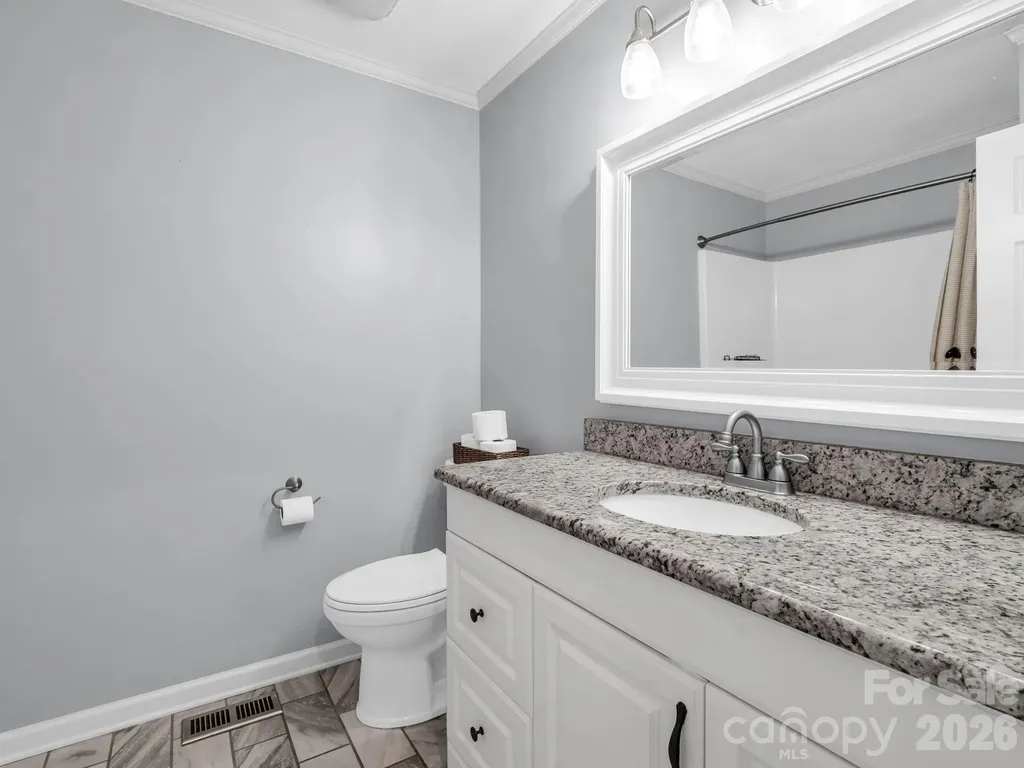 102 Knoll Court Belmont NC 28012