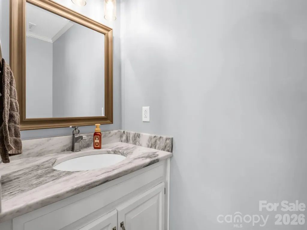 102 Knoll Court Belmont NC 28012