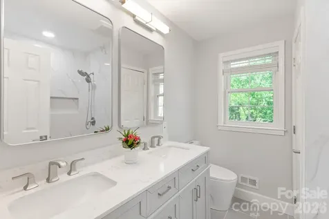 100 Chadmore Drive Charlotte NC 28270