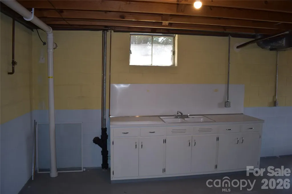 103 Regina Drive Morganton NC 28655