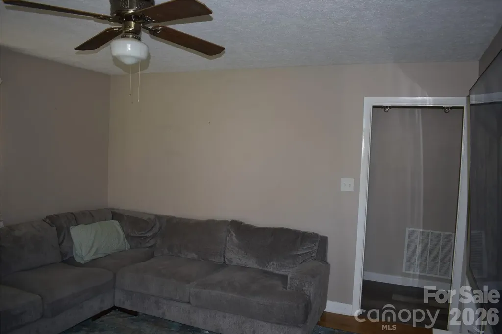 103 Regina Drive Morganton NC 28655